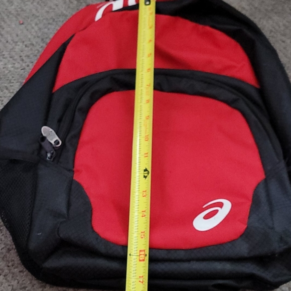 Back pack - Picture 3 of 4